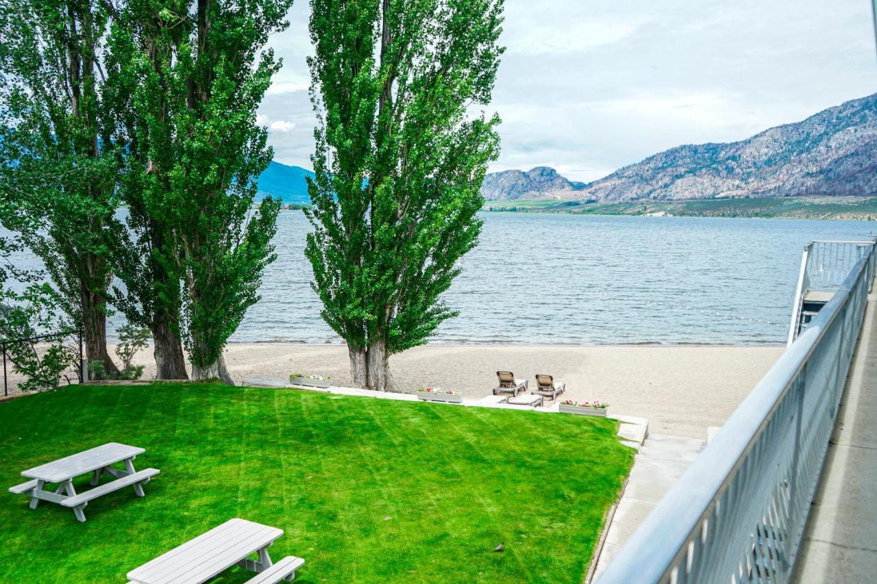 אוסויוס Poplars Motel On The Lake מראה חיצוני תמונה